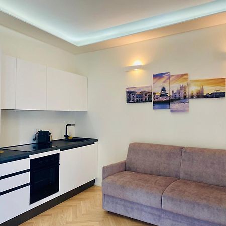 Sky View -Porta Nuova- Appartamento 2 Con Balcone Milano Ngoại thất bức ảnh